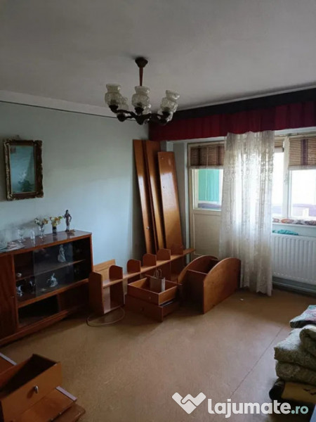 Apartament 2 camere confort 1 decomandat Obor, etaj 2. 