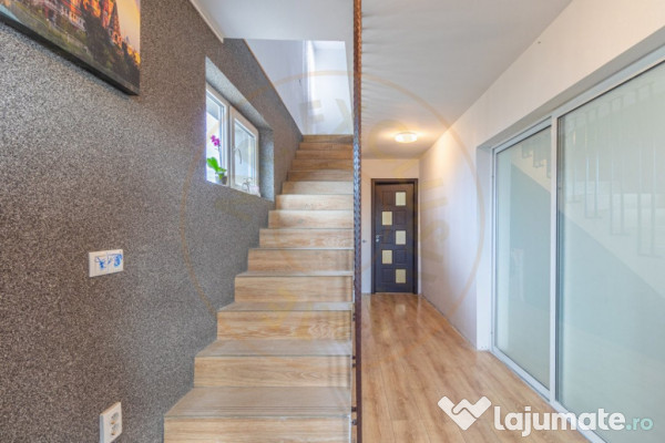 Casa 5 camere Domnesti-Teghes 