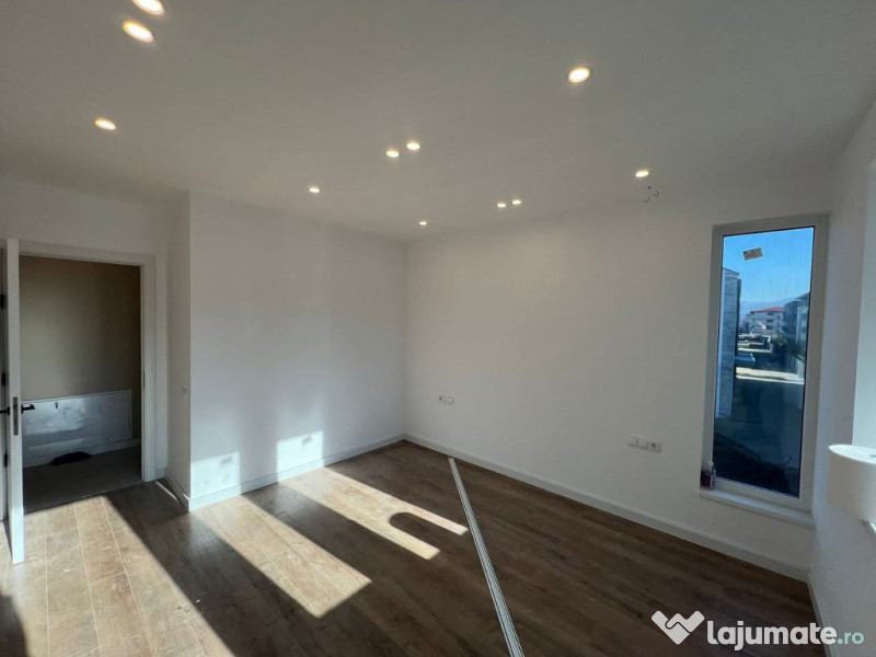 Duplex finisat, zona Terra 