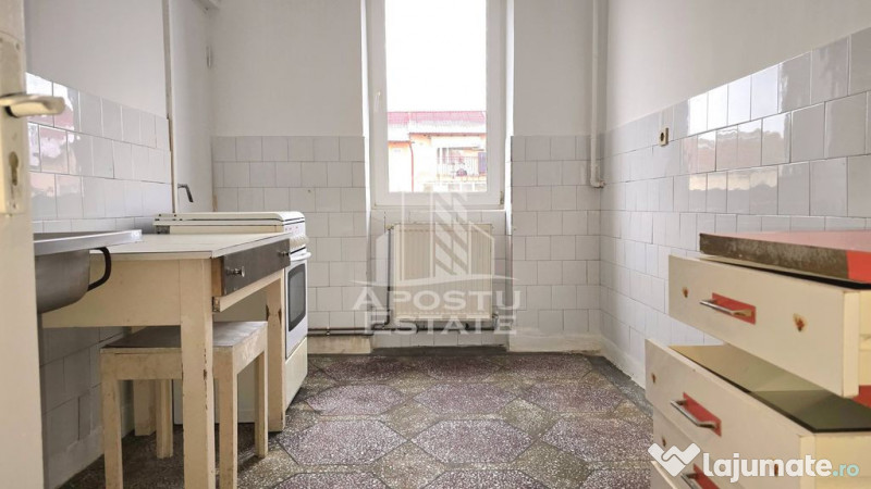 Apartament 4 camere, Centrala noua, Aradului 