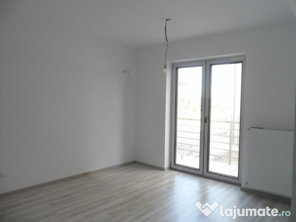 Garsoniera decomandata, Soseaua Leordeni - Loc de parcare cu acte 