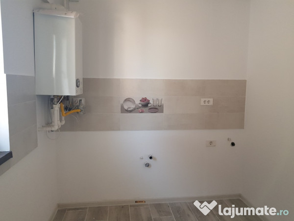 Garsoniera decomandata, Soseaua Leordeni - Loc de parcare cu acte 