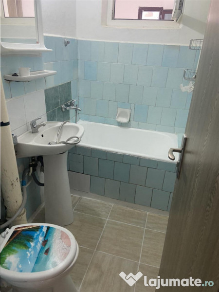 Garsoniera de inchiriat , cartier Sud , decomandata 37 mp ,