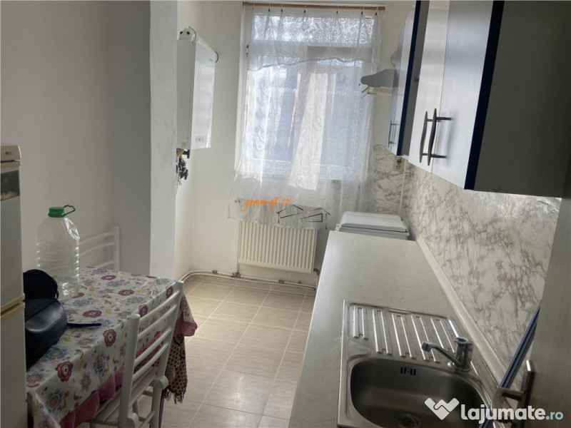 Garsoniera de inchiriat , cartier Sud , decomandata 37 mp ,