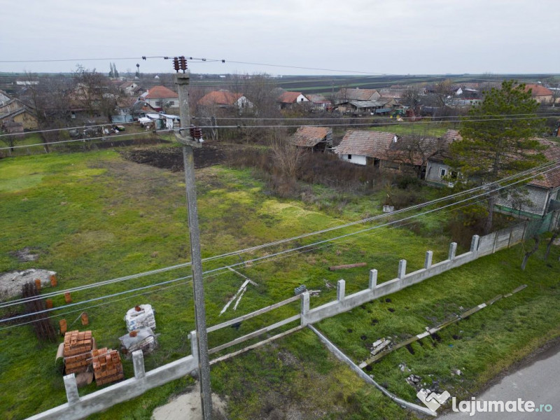 Teren intravilan in Peregu Mic