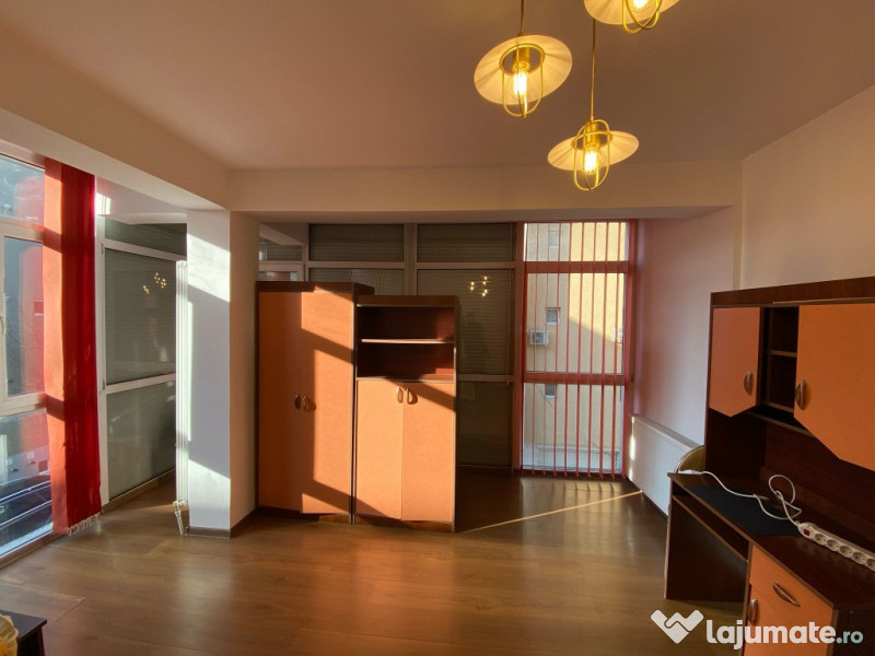 Apartament de 67mp/2 camere/parcare/zona LIDL Floresti 