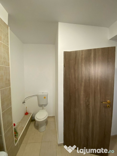 Apartament de 67mp/2 camere/parcare/zona LIDL Floresti 