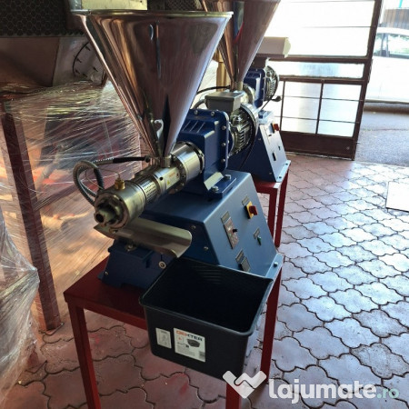 Presa de ulei alimentare 220V 