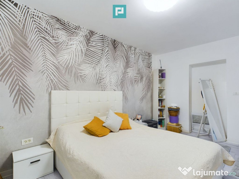 Apartament cu 2 camere la curte , renovat recent 