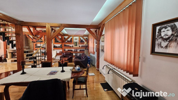 Vilă de lux cu 4 camere de vânzare în Câmpulung Moldo... 