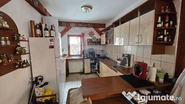 Vilă de lux cu 4 camere de vânzare în Câmpulung Moldo... 