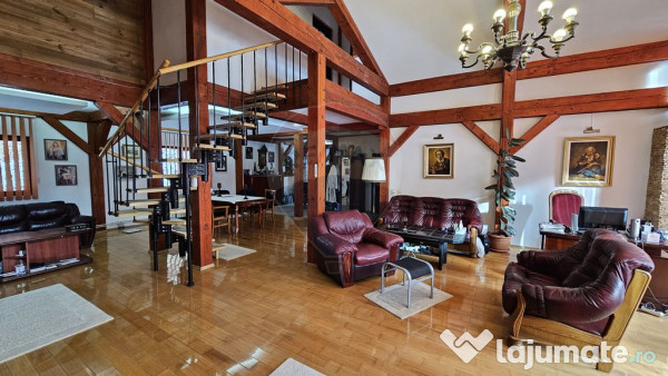 Vilă de lux cu 4 camere de vânzare în Câmpulung Moldo... 