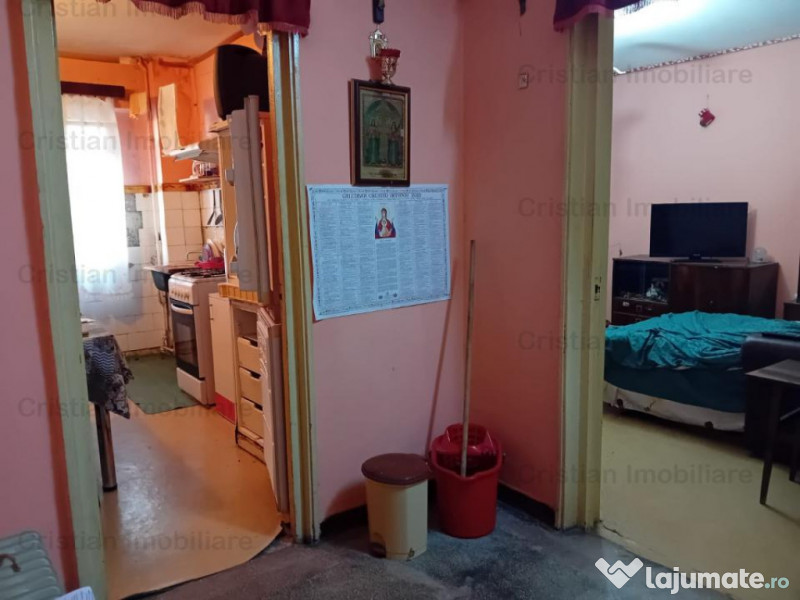 Etaj 2 Confort 1 Decomandat 2 camere 50mp Viziru 3