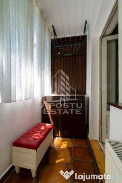 Apartament cu 3 camere, decomandat, 2 bai si 2 balcoane, ...