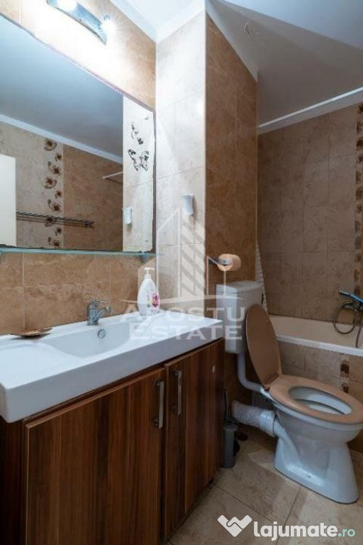 Apartament cu 3 camere, decomandat, 2 bai si 2 balcoane, ...