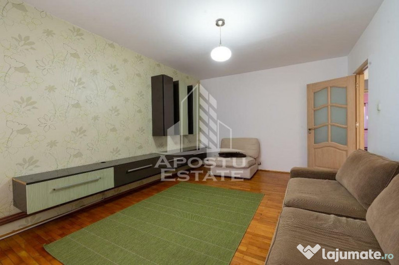 Apartament cu 3 camere, decomandat, 2 bai si 2 balcoane, ...