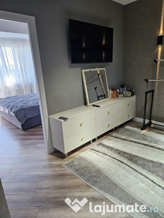 Apartament de inchiriat in zona Noua 