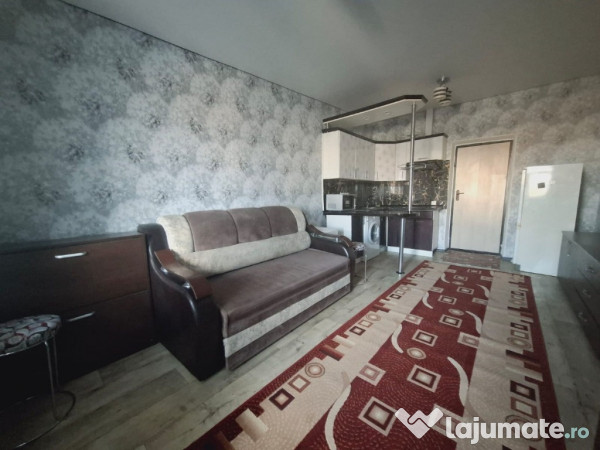 Spre vanzare 1 camera in zona Astra 