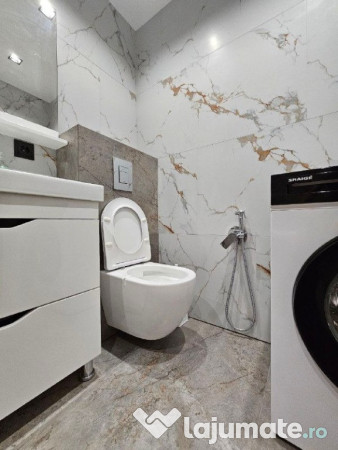 Se inchiriaza apartament in Urban Plazza 