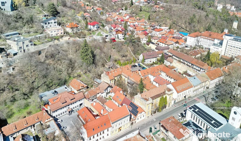 Cladire Ultracentral, multifunctionala 