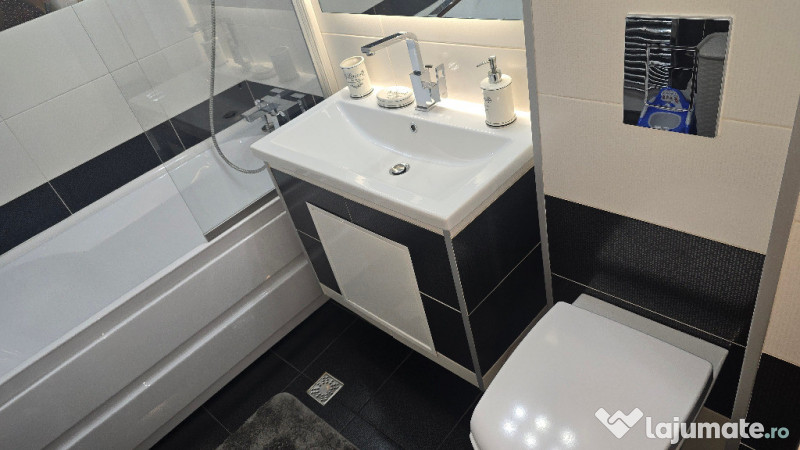 Vand apartament 2 camere decomandat in Deva, 22 Decembrie, mobilat