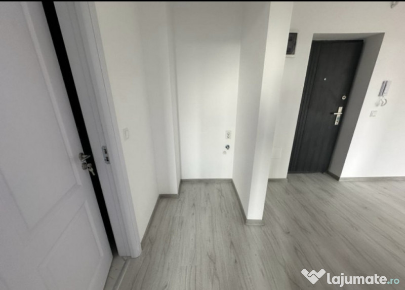 Apartament 2 camere,decomandat sos Alexandriei Bragadiru