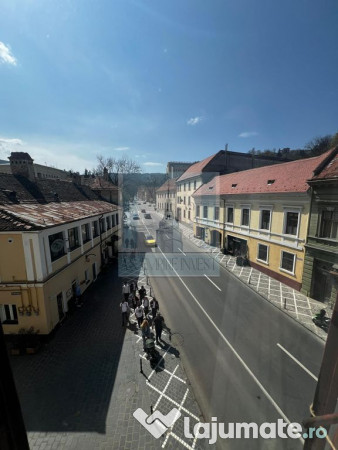 Apartament 3 camere, 94 mp utili-zona CentruI Istoric