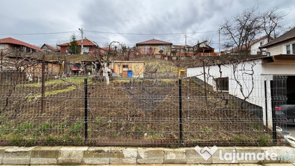 Teren 484mp Medias / Strada Negoiu 