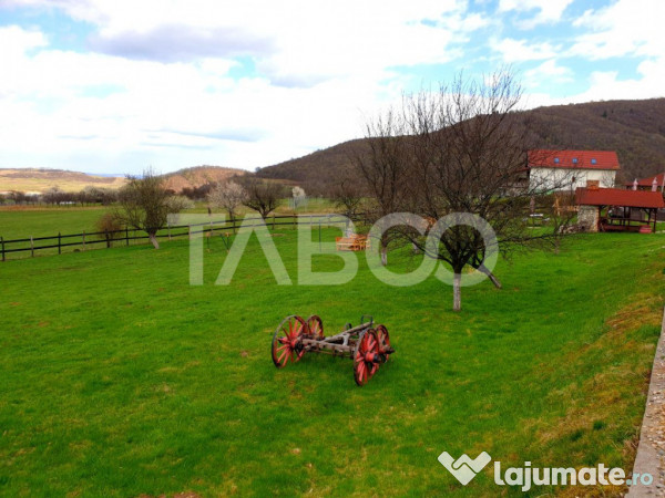 EXCLUSIVITATE - Casa 9 camere 615 mpu 9 bai 3600 mp teren in 