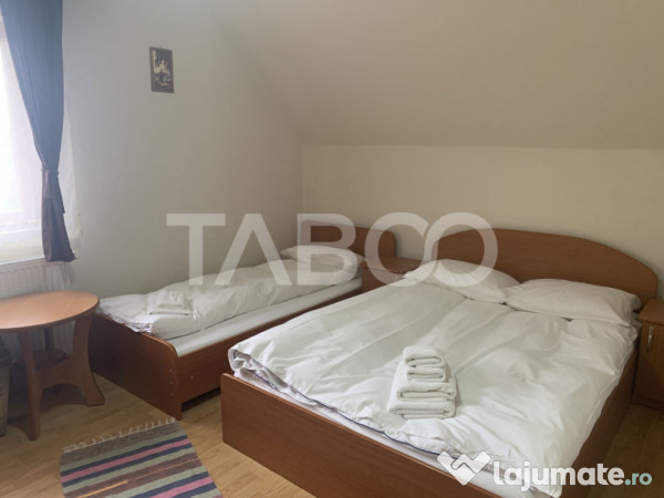 EXCLUSIVITATE - Casa 9 camere 615 mpu 9 bai 3600 mp teren in 