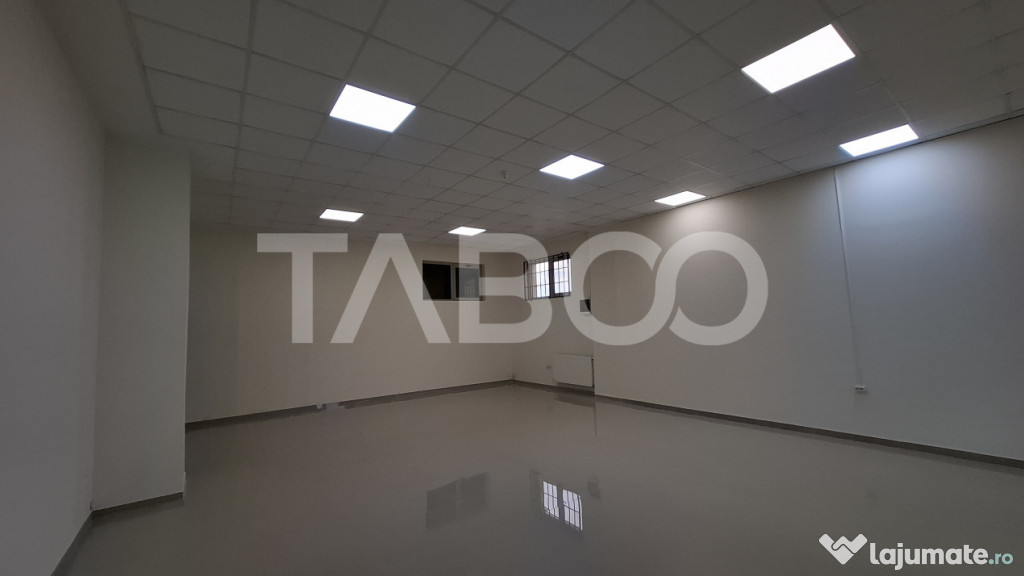 Spatiu comercial cu 2 camere 132 mpu parter cu vad auto Turn 