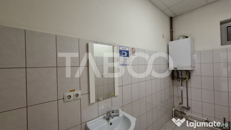 Spatiu comercial cu 2 camere 132 mpu parter cu vad auto Turn 