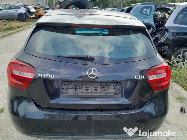 Hayon Mercedes A-Class W176 2014