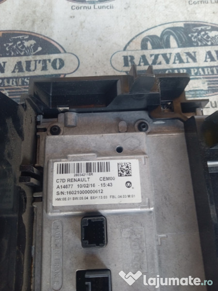 Display navigatie Renault Kadjar 2016