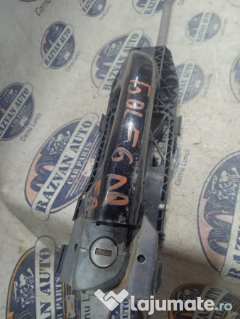 Maner exterior dreapta fata Volkswagen Golf 6 2009