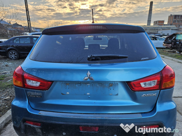 Hayon Mitsubishi ASX 2010