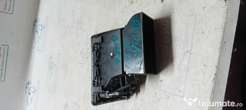 Grila ventilatie stanga Skoda RAPID 2015