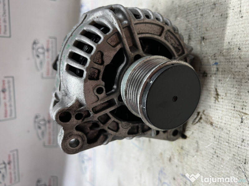 Alternator Volkswagen Touran 2.0 Motorina 2012