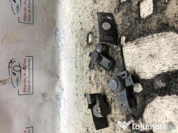 Senzori parcare fata Opel Astra K 2015