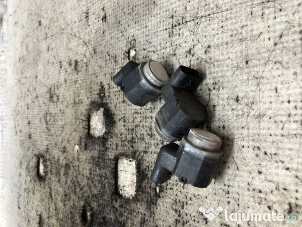 Senzori parcare spate Audi Q3 2015