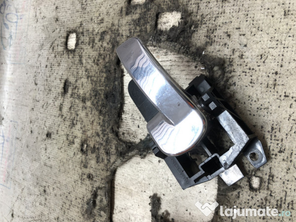 Maner interior stanga fata Nissan Qashqai 2012