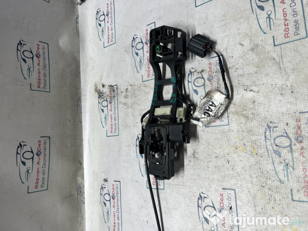 Suport maner exterior spate dreapta Ford Focus 2 2012