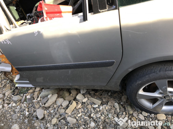 Prag stanga tabla Skoda Roomster 2011