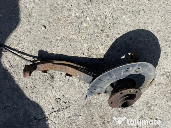 Fuzeta stanga fata Volkswagen Touran 3.0 Motorina 2012