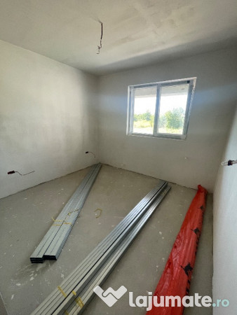 Apartament cu 3 camere, Sos. Alexandriei 