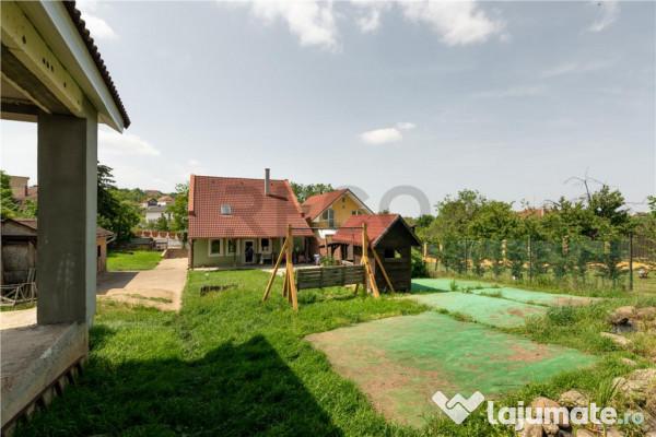 RECO Casa dubla cu teren generos 