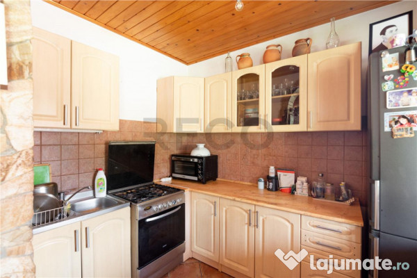 RECO Casa dubla cu teren generos 