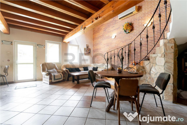 RECO Casa dubla cu teren generos 