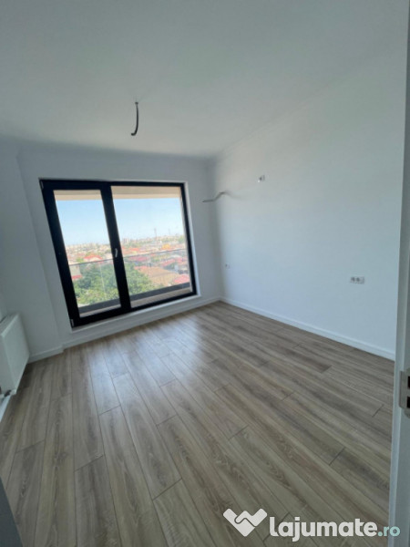 Un colț de liniște cu vedere la ritmul orașului – INEL 