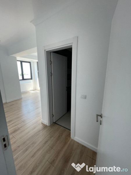 Un colț de liniște cu vedere la ritmul orașului – INEL 